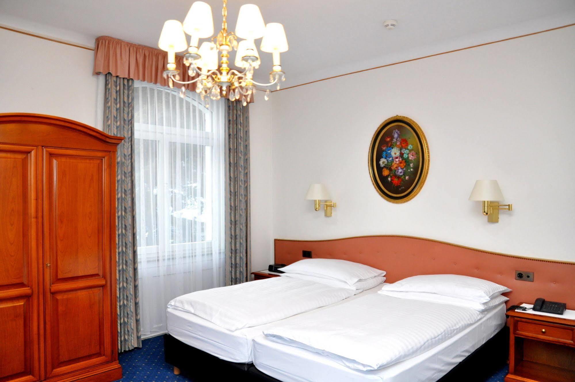 Hotel Soldanella Svatý Mořic Exteriér fotografie